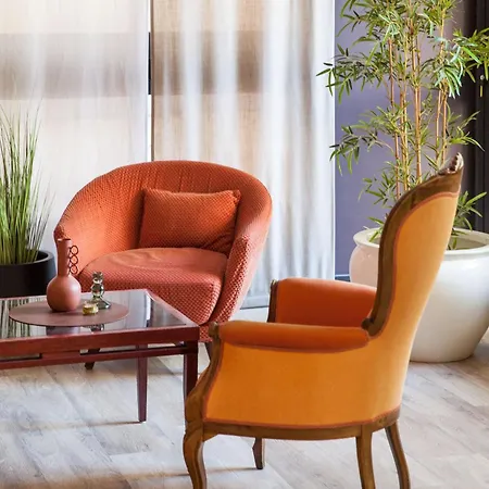 Bristol ホテル 3*