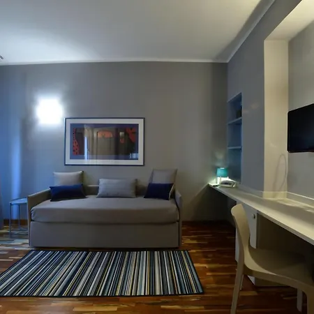 Bristol アラッシオ