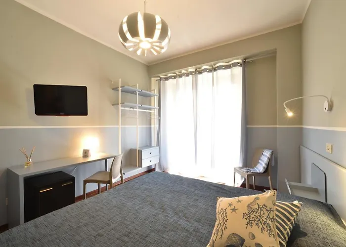 Bristol Готель