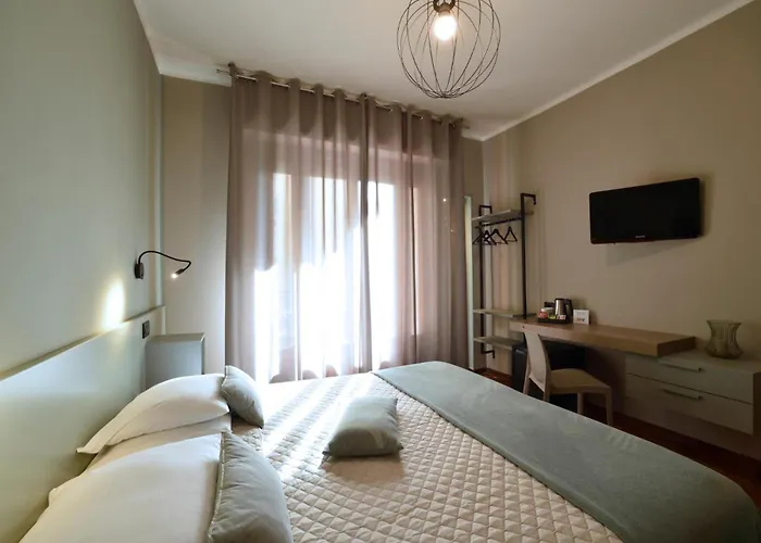 Готель Bristol Алассіо