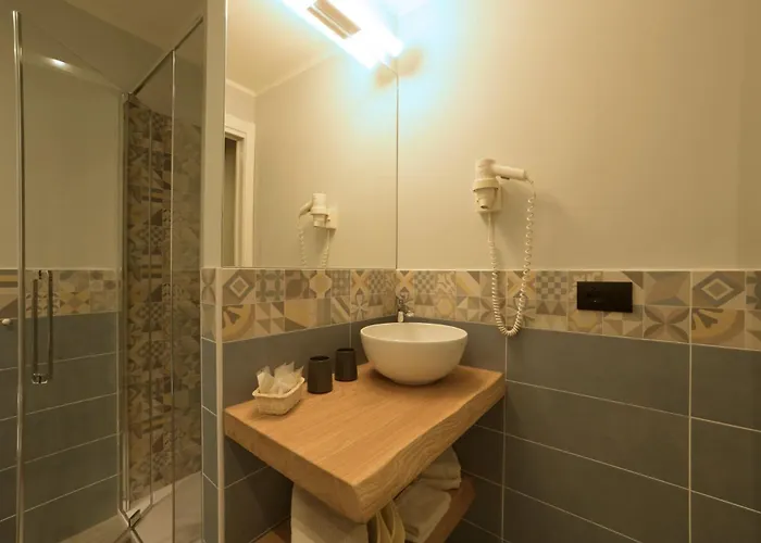 Готель Bristol Алассіо