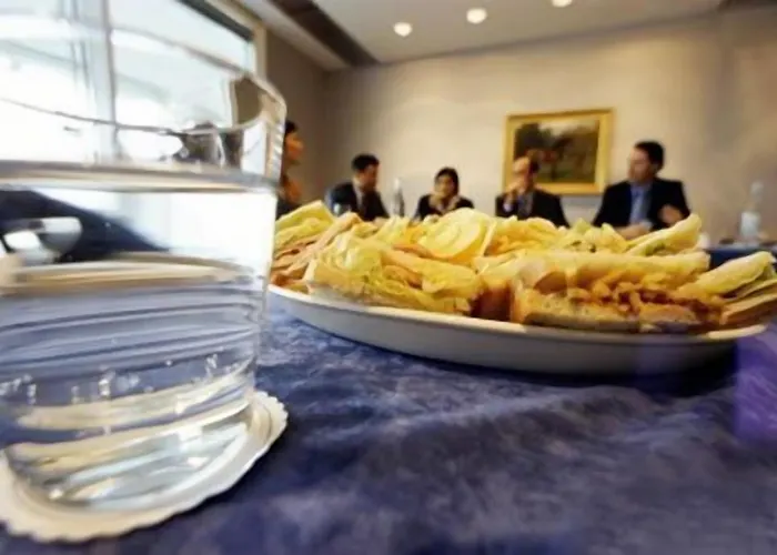 布里斯托尔酒店 酒店