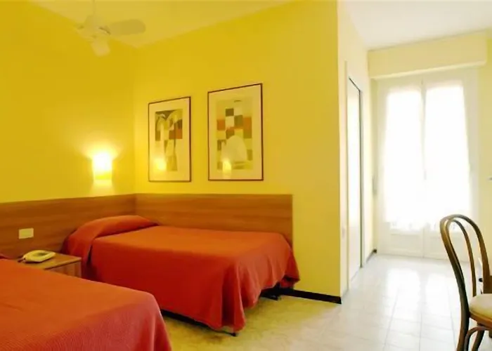 布里斯托尔酒店 酒店 3*